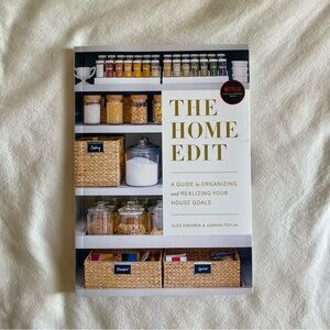 The Home Edit Book - Cream and Gold Cover